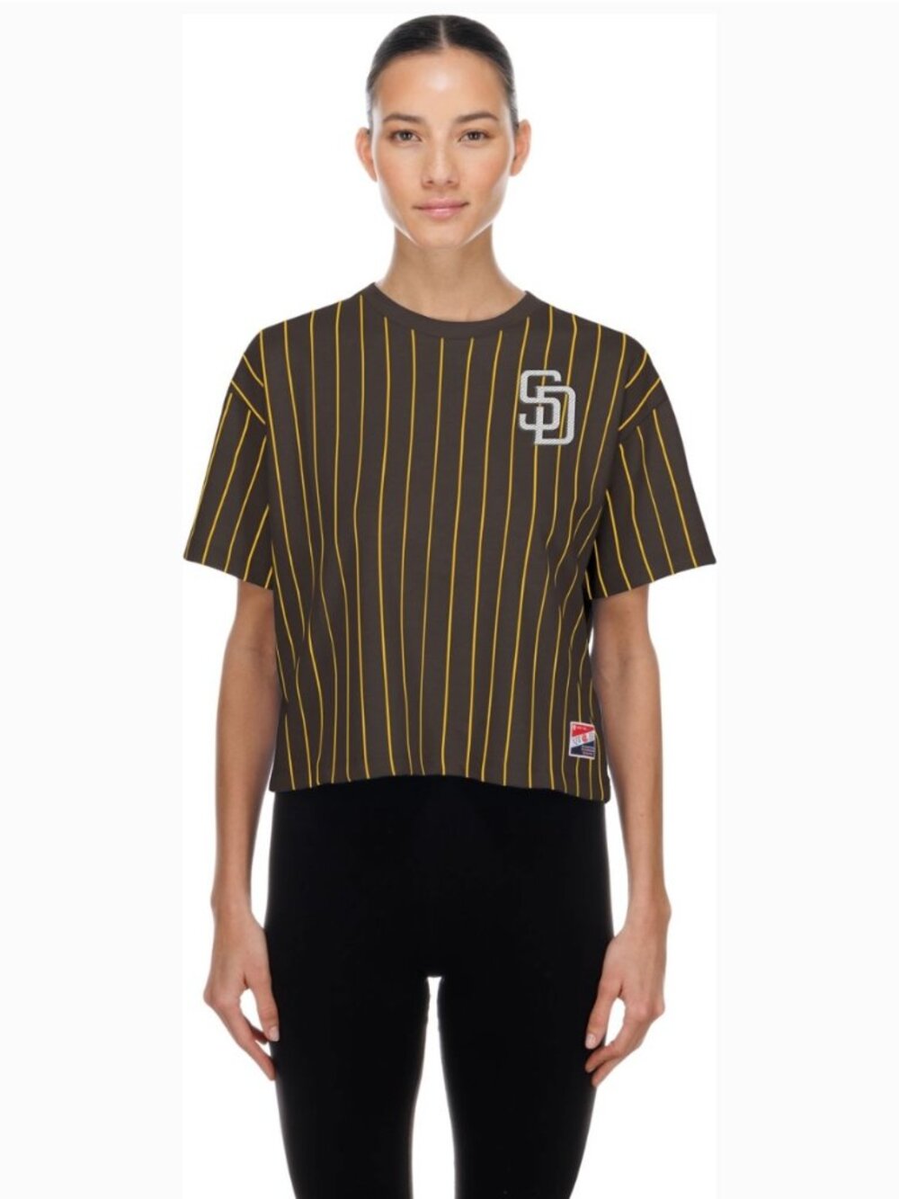 New Era San Diego Padres Throwback Tee • Women’s Medium